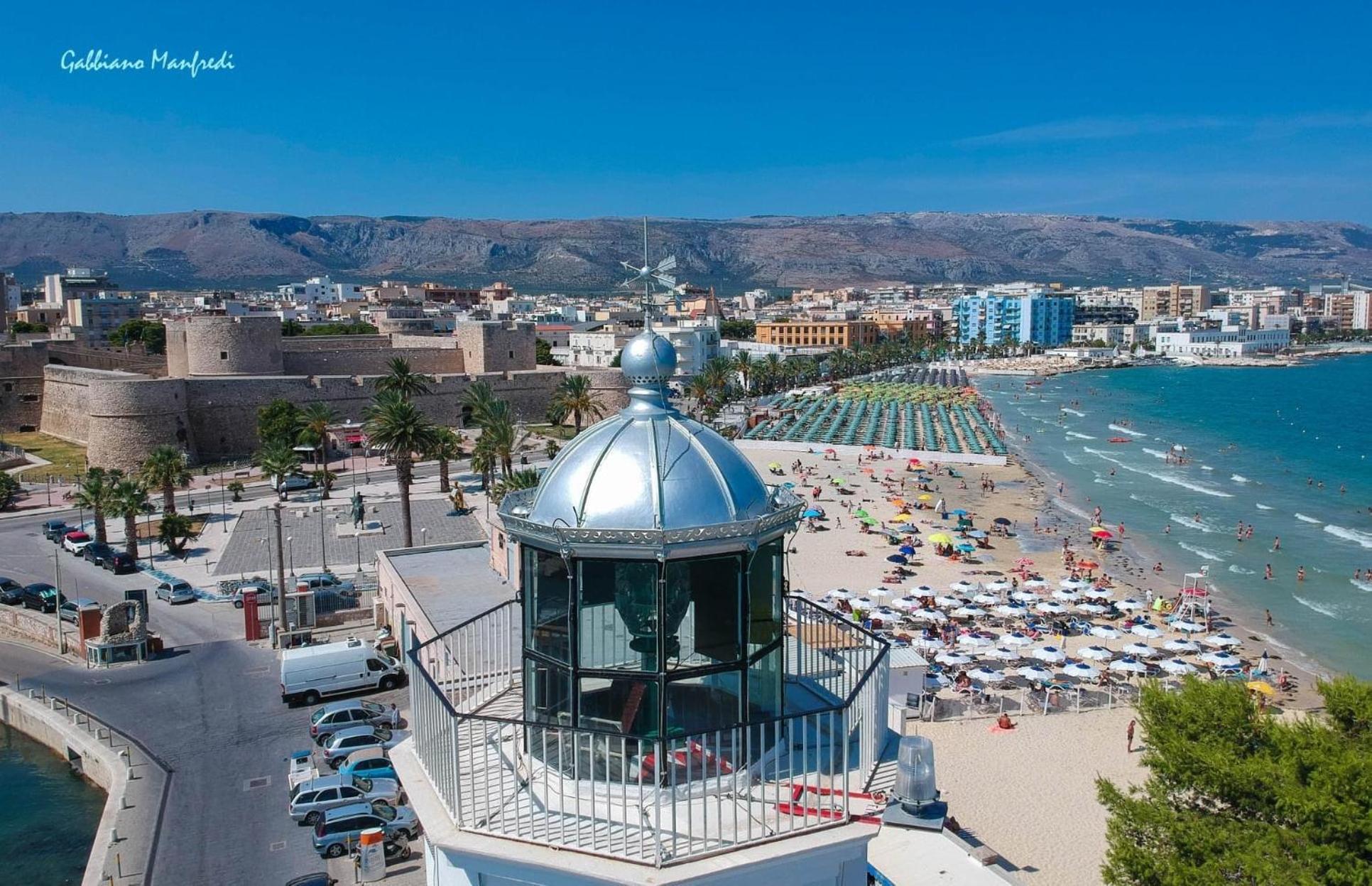 Aparthotel Ca Del Centro Manfredonia Exterior foto